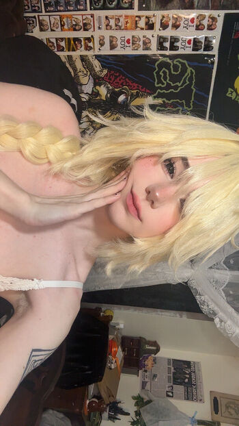 Ashisbees page leaked private photo uncensored HD quality