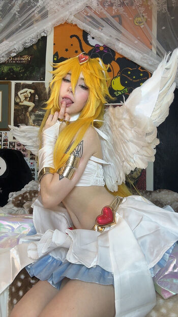 Ashisbees page leaked private photo uncensored HD quality