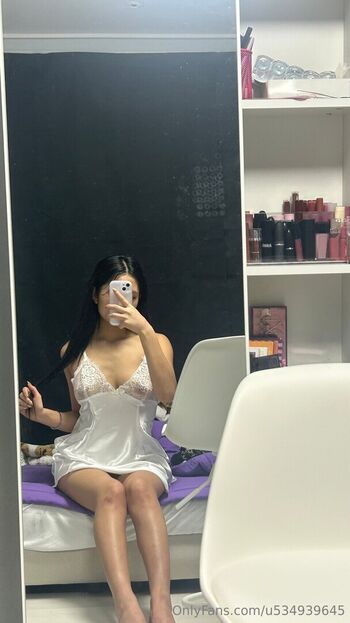Asianwifevera leaked private photo uncensored HD quality