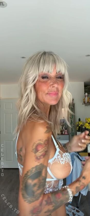 Astrid zeegen holt leaked private photo uncensored HD quality