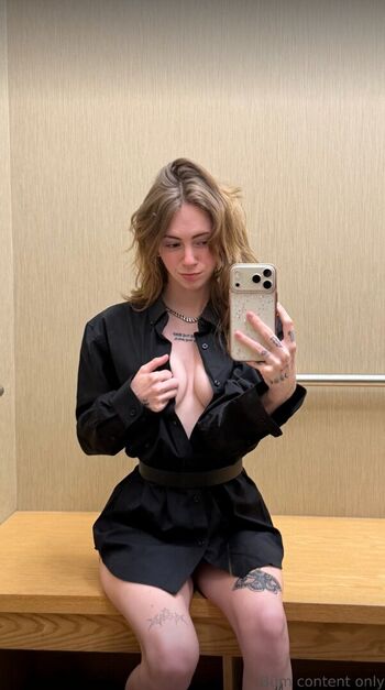 Autumn hicks leaked private photo uncensored HD quality
