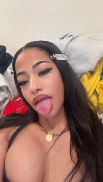 Aya tanjali page leaked private photo uncensored HD quality