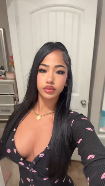 Aya tanjali page leaked private photo uncensored HD quality