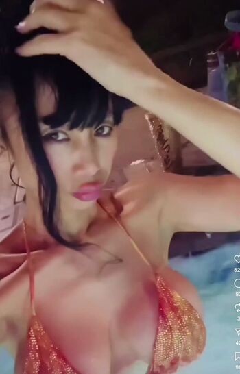 Bai ling  page leaked private photo uncensored HD quality