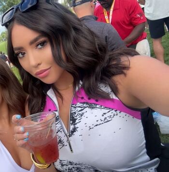 Bailey mcavoy leaked private photo uncensored HD quality