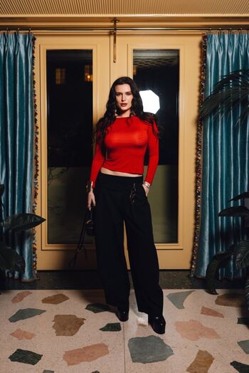 Bella thorne  page leaked private photo uncensored HD quality