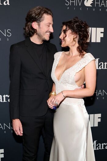 Bella thorne  page leaked private photo uncensored HD quality