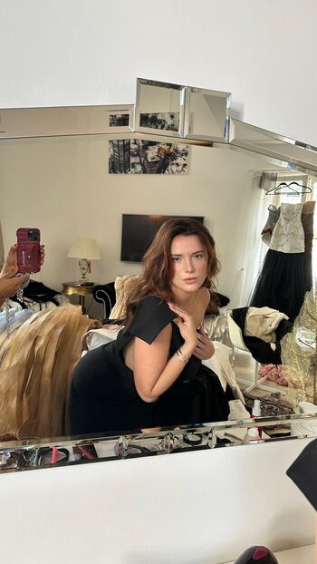 Bella thorne  page leaked private photo uncensored HD quality