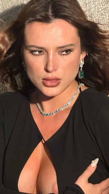 Bella thorne leaked private photo uncensored HD quality