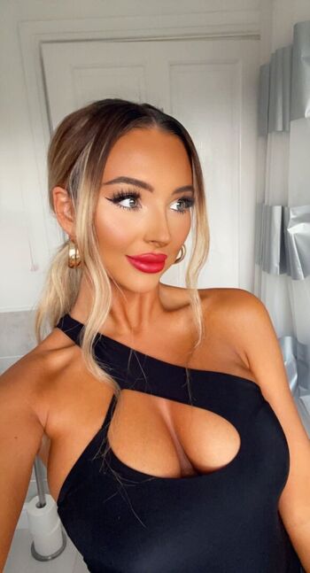 Bethyycm leaked private photo uncensored HD quality