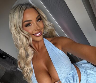 Bethyycm leaked private photo uncensored HD quality