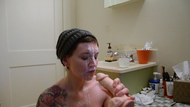 Bettie bondage  page leaked private photo uncensored HD quality