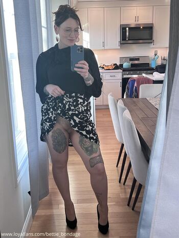 Bettie bondage  page leaked private photo uncensored HD quality