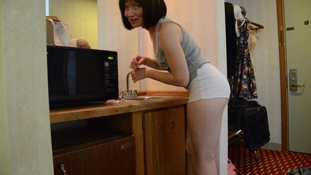 Bettie bondage  page leaked private photo uncensored HD quality