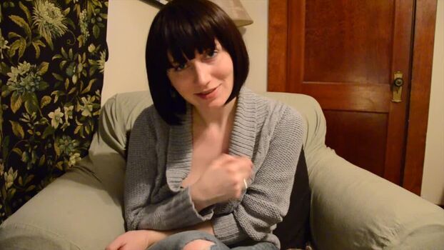 Bettie bondage  page leaked private photo uncensored HD quality