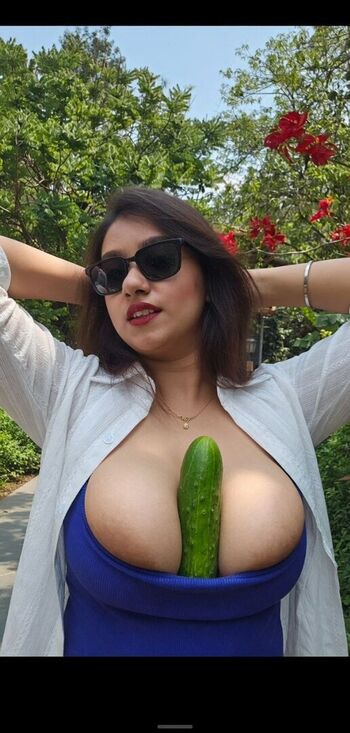 Bhindeshitara  page leaked private photo uncensored HD quality