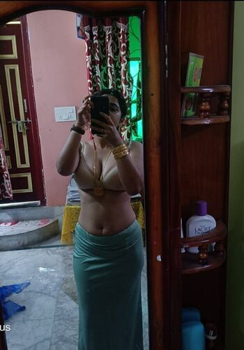 Bhindeshitara leaked private photo uncensored HD quality