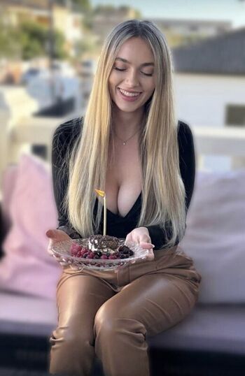 Bobbie moore page leaked private photo uncensored HD quality