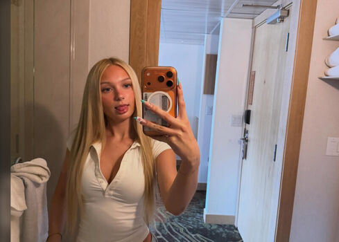 Bobbie moore page leaked private photo uncensored HD quality