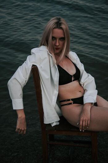 Boudoir leaked private photo uncensored HD quality