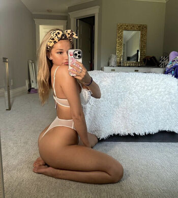 Breckie hill leaked private photo uncensored HD quality