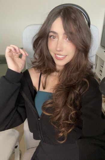 Breebunn leaked private photo uncensored HD quality
