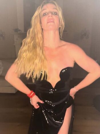 Britney spears  page leaked private photo uncensored HD quality