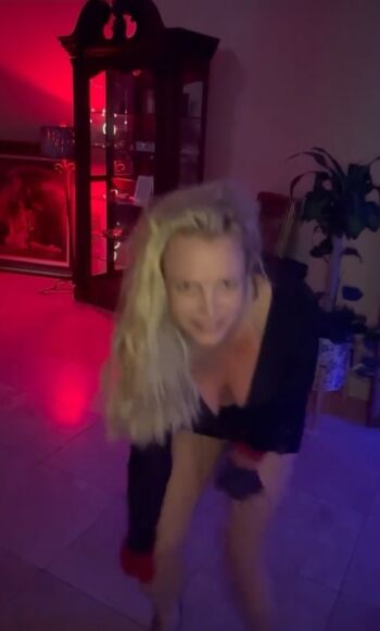 Britney spears  page leaked private photo uncensored HD quality