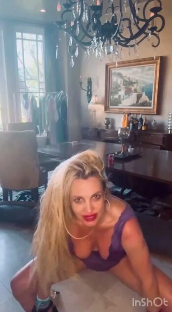 Britney spears  page leaked private photo uncensored HD quality