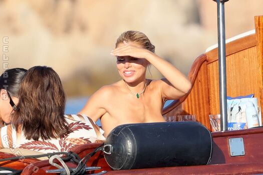 Brooks nader page leaked private photo uncensored HD quality