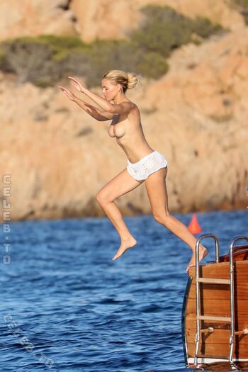 Brooks nader page leaked private photo uncensored HD quality