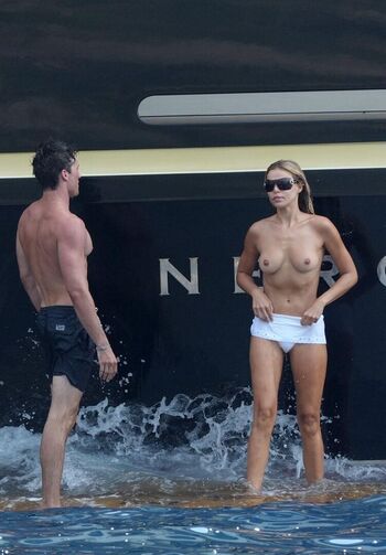Brooks nader page leaked private photo uncensored HD quality