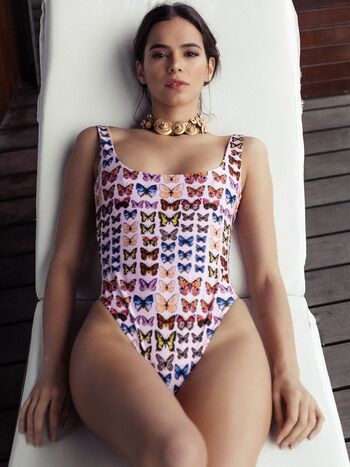 Bruna marquezine page leaked private photo uncensored HD quality