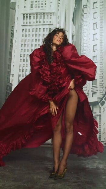 Bruna marquezine page leaked private photo uncensored HD quality