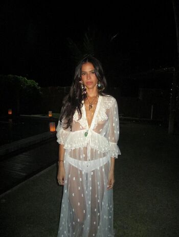 Bruna marquezine page leaked private photo uncensored HD quality