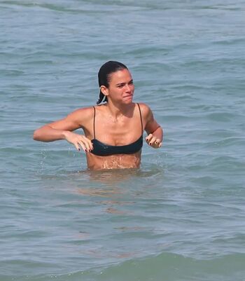 Bruna marquezine leaked private photo uncensored HD quality