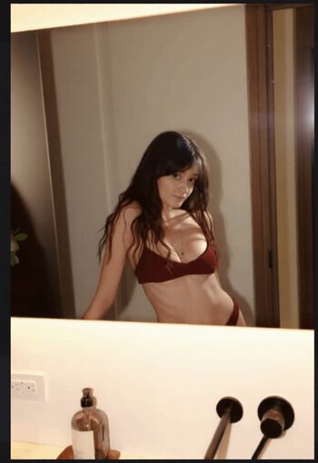 Caitlinerinoneill  page leaked private photo uncensored HD quality