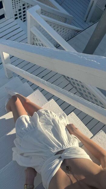 Caitlinerinoneill  page leaked private photo uncensored HD quality