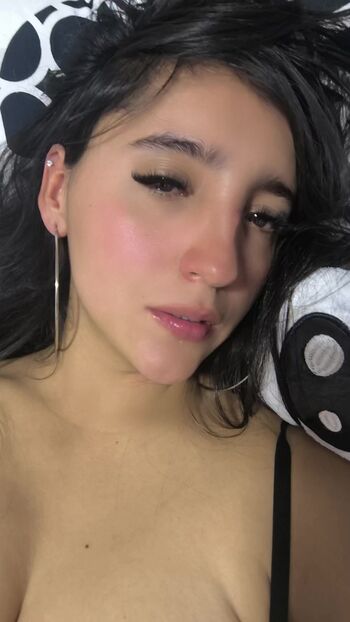 Camii pinzon page leaked private photo uncensored HD quality