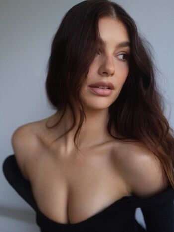 Camila morrone leaked private photo uncensored HD quality