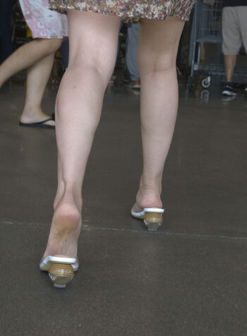 Candid feet leaked private photo uncensored HD quality