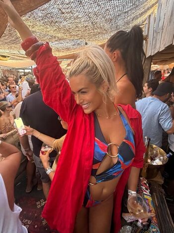 Carla moreau page leaked private photo uncensored HD quality