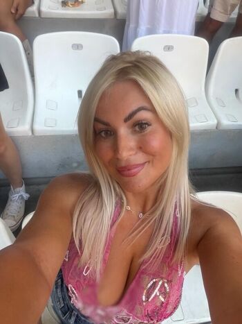 Carla moreau page leaked private photo uncensored HD quality