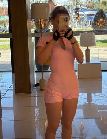 Carla voicu page leaked private photo uncensored HD quality