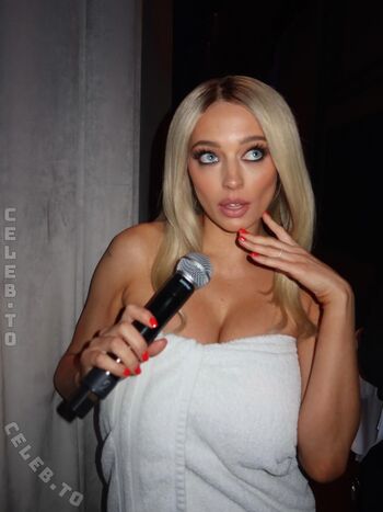 Caroline vreeland  page leaked private photo uncensored HD quality