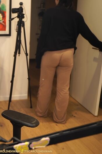 Carolinekwan page leaked private photo uncensored HD quality