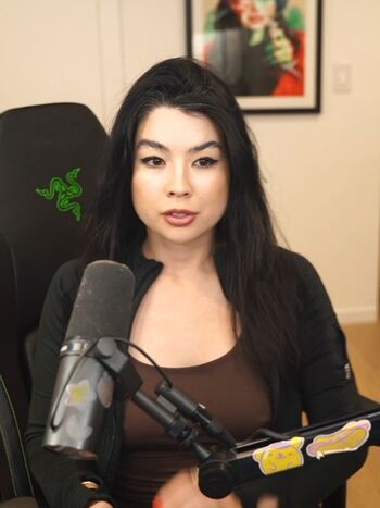 Carolinekwan page leaked private photo uncensored HD quality