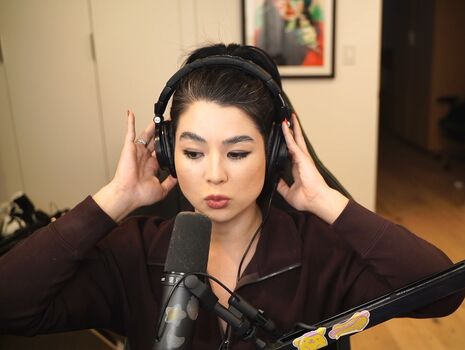 Carolinekwan page leaked private photo uncensored HD quality