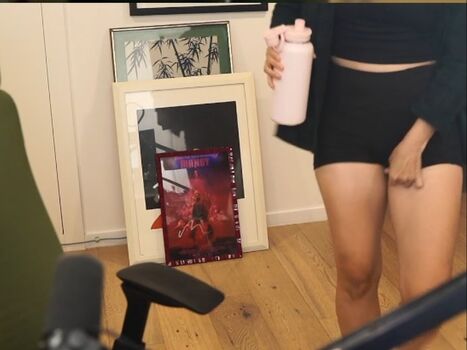 Carolinekwan leaked private photo uncensored HD quality