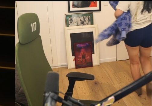 Carolinekwan leaked private photo uncensored HD quality